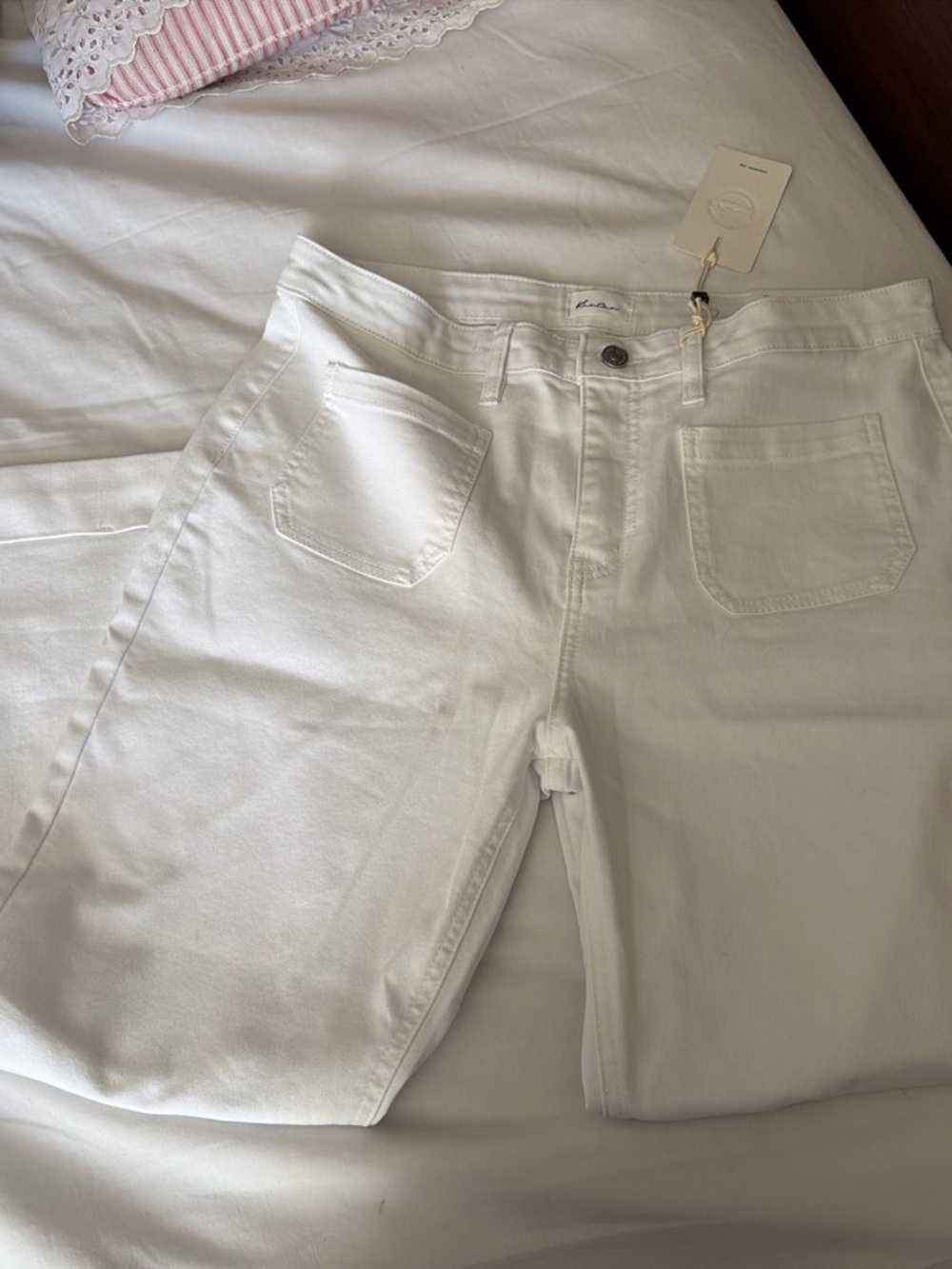 KanCan White High-Rise Straight Jeans